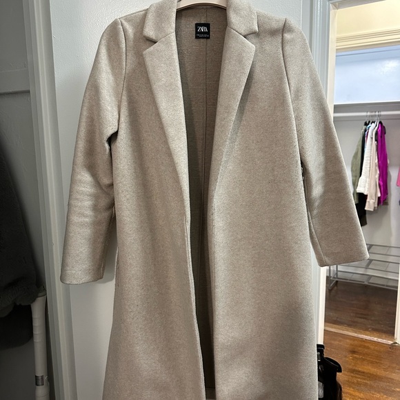 Zara Coat! - Picture 3 of 5